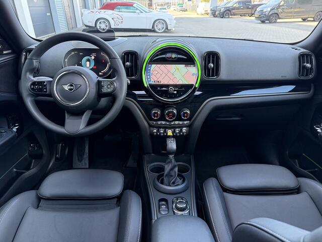 Mini COUNTRYMAN 2.0 Cooper SE ALL4 H&K/Camera/Pano/Leder