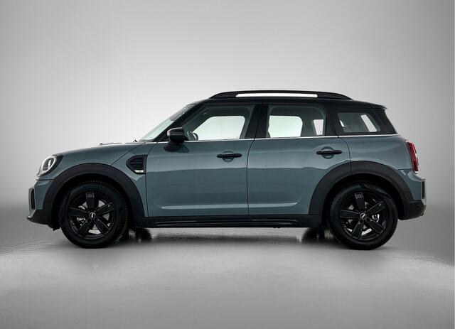 Mini COUNTRYMAN Mini 1.5 Cooper Business Edition Trekhaak | Stoelverwarming | Navigatie | Achteruitrijcamera