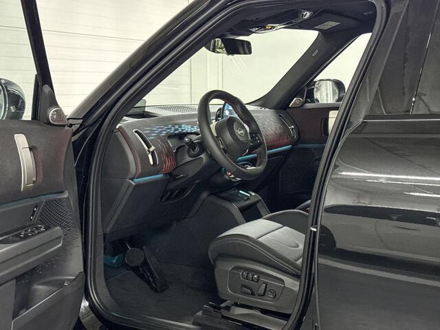 Mini COUNTRYMAN S ALL4 John Cooper Works XL | Panoramadak | Head-Up Display | Harman/Kardon