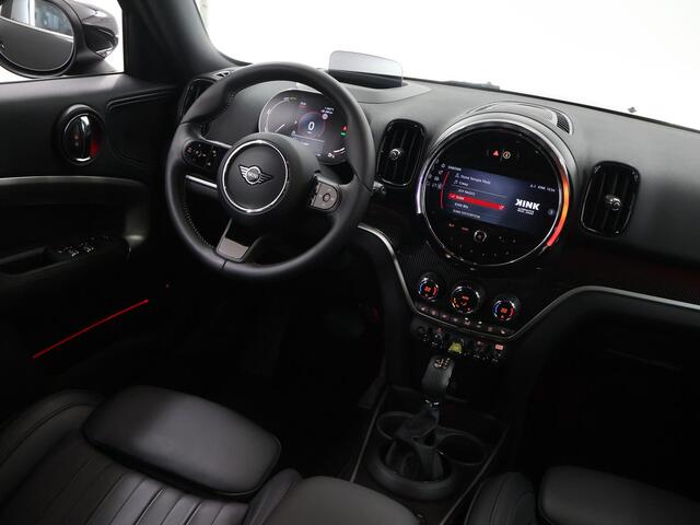 Mini COUNTRYMAN Mini 2.0 Cooper S E ALL4 Classic | Leder | Sportstoelen | Parkeercamera | Head-Up | Navigatie | Cruise Control Adaptief |
