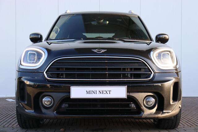 Mini COUNTRYMAN Mini 1.5 Cooper Classic Panoramadak / Comfort Acces / Achteruitrijcamera / Sportstoelen / Stoelverwarming / Cruise control adaptive / DAB / Navigatie /