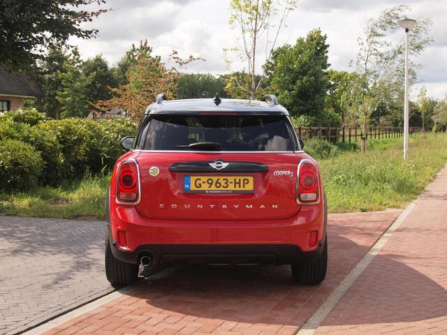 Mini COUNTRYMAN Mini 2.0 Cooper S E ALL4 Chili | Apple Carplay | Cruise Control | Parkeersensoren | Stoelverwarming |