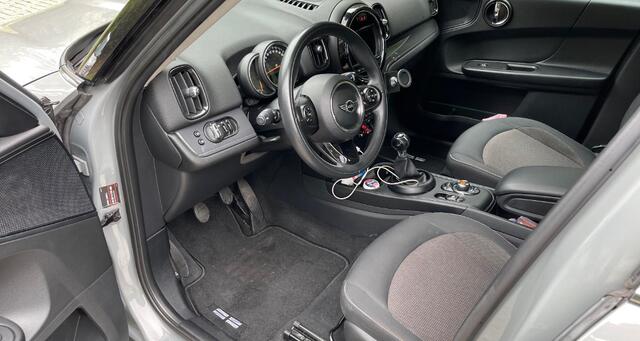 Mini COUNTRYMAN Mini 1.5 One Pepper. Navi,Carplay,stoelverw. Moonwalk grey !