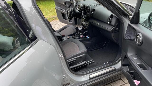 Mini COUNTRYMAN Mini 1.5 One Pepper. Navi,Carplay,stoelverw. Moonwalk grey !