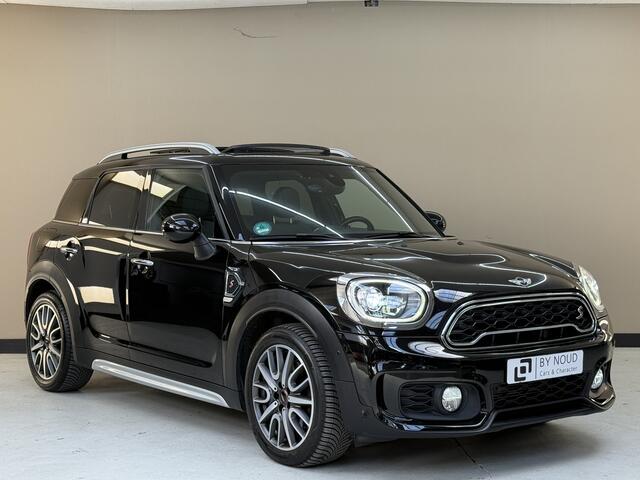 Mini COUNTRYMAN Mini 2.0 Cooper S, 192Pk, 2017, Panoramadak, Sportstoelen, Stoelverwarming, Cruise control, Climate control, Sfeerverlichting, Navigatie, 4 seizoenenbanden