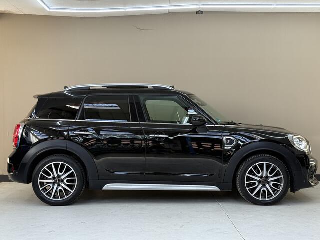 Mini COUNTRYMAN Mini 2.0 Cooper S, 192Pk, 2017, Panoramadak, Sportstoelen, Stoelverwarming, Cruise control, Climate control, Sfeerverlichting, Navigatie, 4 seizoenenbanden