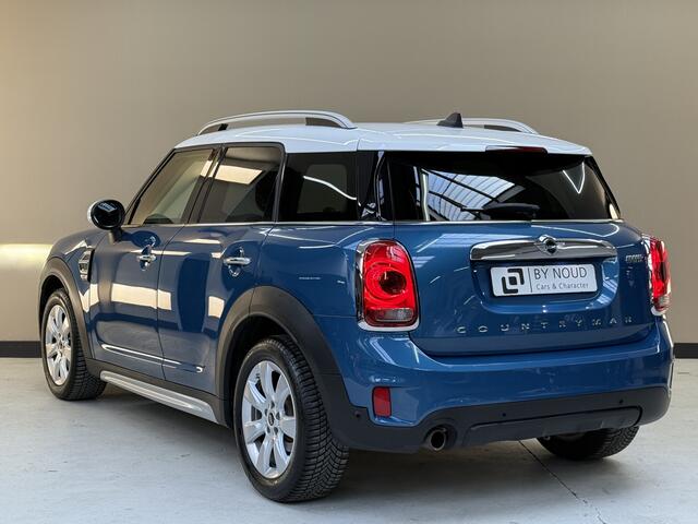 Mini COUNTRYMAN Mini 1.5 Cooper, 135Pk, 2017, 2de eigenaar, Climate control, Afneembare trekhaak, Cruise control, Navigatie, 4 seizoenen banden, LED koplampen, Stoelverwarming, Parkeersensoren,