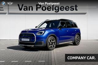 mini-countryman-mini-e-favoured-m-6