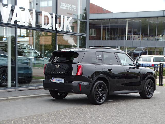 Mini COUNTRYMAN Mini 1.5 C Classic M Sport Plus Elek.Trekhaak Pano.Dak Led Driv.Ass. Head-up 18" LM Velgen