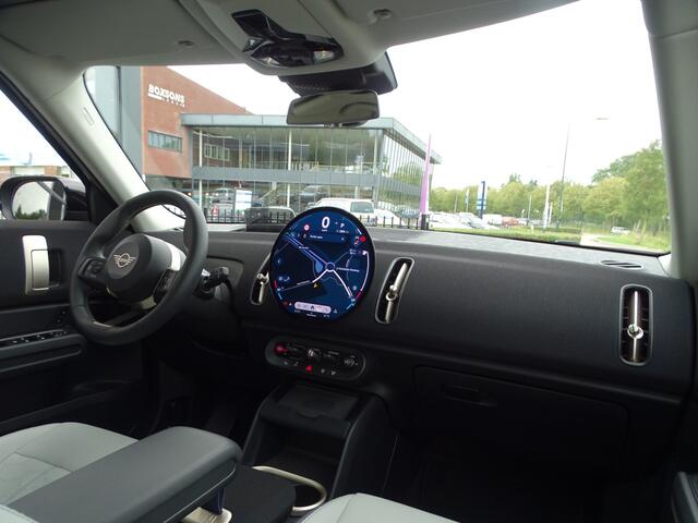 Mini COUNTRYMAN Mini 1.5 C Classic M Sport Plus Elek.Trekhaak Pano.Dak Led Driv.Ass. Head-up 18" LM Velgen