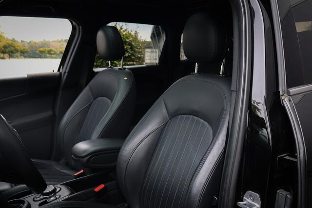 Mini COUNTRYMAN Mini 2.0 Cooper S E ALL4 | BOMVOL !! | ADAPTIVE CRUSIE | HEAD UP | STOELVERWARMING | MEMORY SEATS | VOORRUITVERWARMING | HARMON & KARDON | KEYLESS ENTRY |