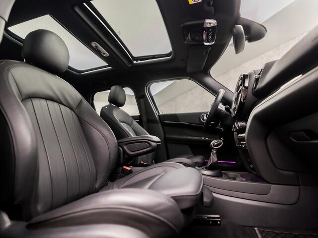 Mini COUNTRYMAN Mini 2.0 Cooper S E ALL4 Full Option 225Pk Automaat (PANORAMADAK, APPLE CARPLAY, HEAD UP DISPLAY, CAMERA, HARMAN / KARDON, SFEERVERLICHTING, ELEKTRISCHE STOELEN, UNION JACK ACHTERLICHTEN, STOELVERWARMING, ADAPTIVE CRUISE, DEALE