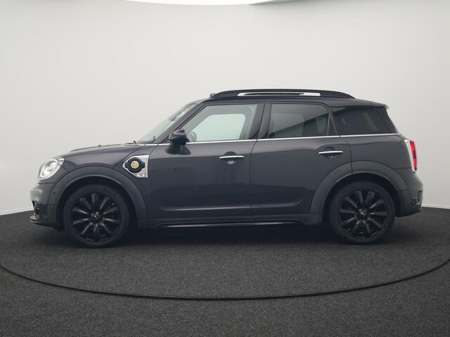 Mini COUNTRYMAN 2.0 Cooper S E ALL4 Plug in Hybrid 225pk Dealer O.H. PHEV | Panodak | Adaptive Cruise | Head Up | harman & Kardon | Lederen Sportstoelen Verwarmd | Camera | Apple Carplay | Navigatie | Virtual | DAB |