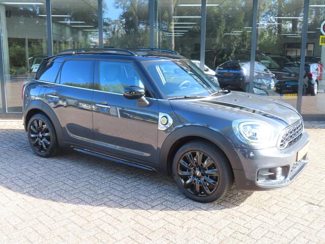 Mini COUNTRYMAN Mini 2.0 Cooper S E ALL4 Chili *Leder*Navigatie*Camera*LED*