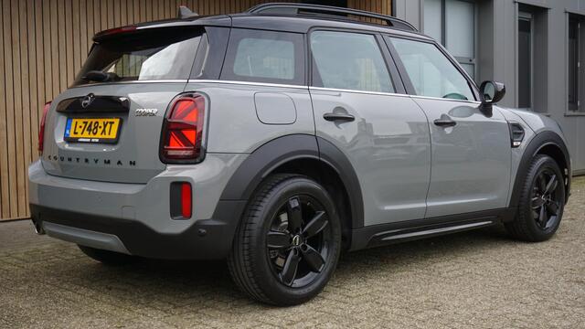 Mini COUNTRYMAN 1.5 136pk Automaat Cooper *Facelift* Pano.Dak LED Sportstoelen HUD Virtual Cockpit *Black Optik* Moonwalk Grey Pearl NL auto!