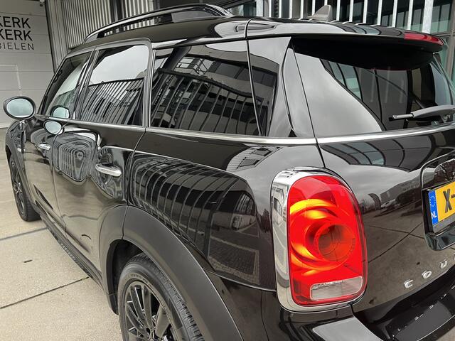 Mini COUNTRYMAN Mini 1.5 Cooper Business Edition | LEDER | CARPLAY | CRUISE CONTROL | CLIMATE CONTROL | STOELVERWARMING | LMV 18'' | KEYLESS | LED | BLUETOOTH | ALL-SEASON BANDEN