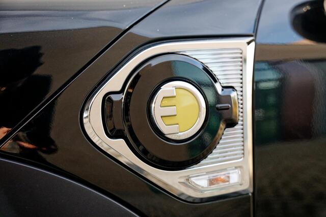 Mini COUNTRYMAN Mini 2.0 Cooper S E ALL4 ALL4 Panoramadak, Black Pack