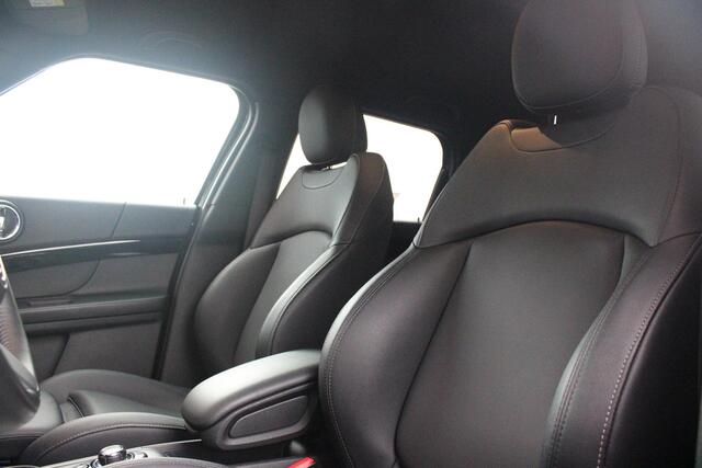 Mini COUNTRYMAN Mini 2.0 Cooper S E 220PK ALL4 CHILI | UNION JACK ACHTERLICHTEN | LEDEREN BEKLEDING | ELEKTRISCH BEDIENBARE VOORSTOELEN MET GEHEUGENFUNSCTIE OP DE BESTUURDERSSTOEL | STOEL/VOORRUIT VERWARMING | FULL LED KOPLAMPEN | DRAADLOZE APPLE CARPLAY/ANDROID AUTO | D