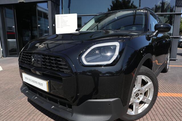 Mini COUNTRYMAN C Classic | Pakket M | Stoel- en Stuurverwarming | Comfort Access | Panorama Dak | Trekhaak | Head-Up