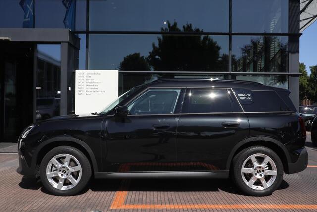 Mini COUNTRYMAN C Classic | Pakket M | Stoel- en Stuurverwarming | Comfort Access | Panorama Dak | Trekhaak | Head-Up