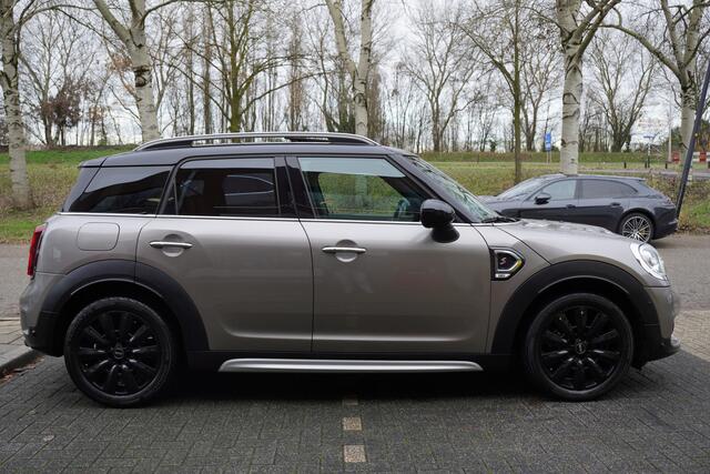 Mini COUNTRYMAN COOPER S Automaat Chili / Panoramadak / Apple / Stoelverwarming
