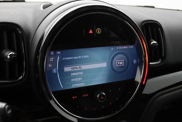 Mini COUNTRYMAN Mini 2.0 Cooper S E ALL4 Chili Memory | Stoelverwarming | Elektrische achterklep | Adapt. cruise | Apple Carplay /Android auto