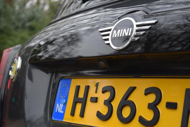Mini COUNTRYMAN Mini 2.0 Cooper S E ALL4 Chili | Camera | Navi | LED