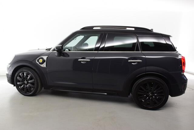 Mini COUNTRYMAN 2.0 Cooper SE ALL4-PANORAMA-LEDER-HARMANKARDON-CAMERA , schuifdak/ pano, stoelverwarming, elec stoelverst met geheugen, elec koffersluiting, privacyglas, Harman Kardon, cruise, lederbekleding, keyless entry, camera achter, pdc