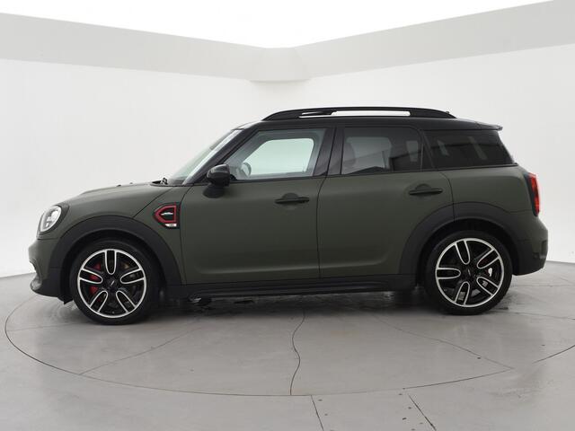 Mini COUNTRYMAN Mini JCW 2.0 JOHN COOPER WORKS 231 PK ALL4 AUT. MAT GROEN + PANORAMA | CAMERA | HEAD-UP | HK | LEDER | STOELVERW.