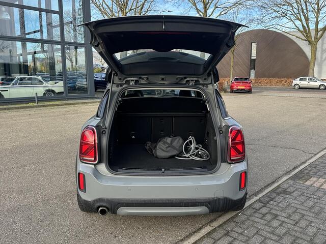 Mini COUNTRYMAN Mini 1.5 Cooper S E ALL4 PHEV Plug-in Hybride | Direct Rijklaar & Leverbaar | Panorama Dak | Stoelverwarming | Adaptieve Cruise Control | CarPlay & Camera | 12 Mnd BOVAG Garantie