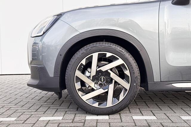 Mini COUNTRYMAN E Favoured 66.5 kWh M Pakket