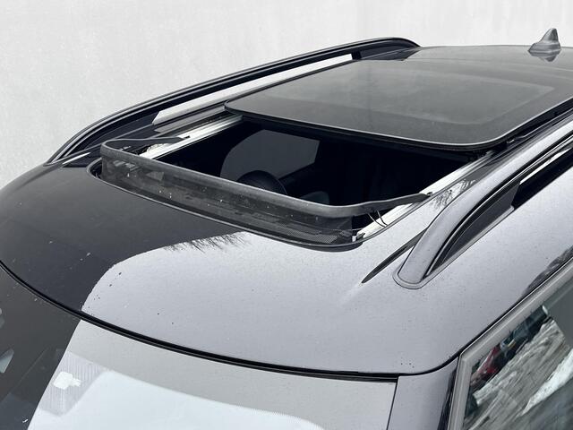 Mini COUNTRYMAN 1.5 Cooper S E ALL4 MINI Yours Automaat / Dealer onderhouden / Leder / Schuifdak / Elektrische stoelen & klep / Harman Kardon / Adaptieve CC / HUD / Achteruitrijcamera / Parkeer assistent / Apple Carplay Android / 19" LM wielen /