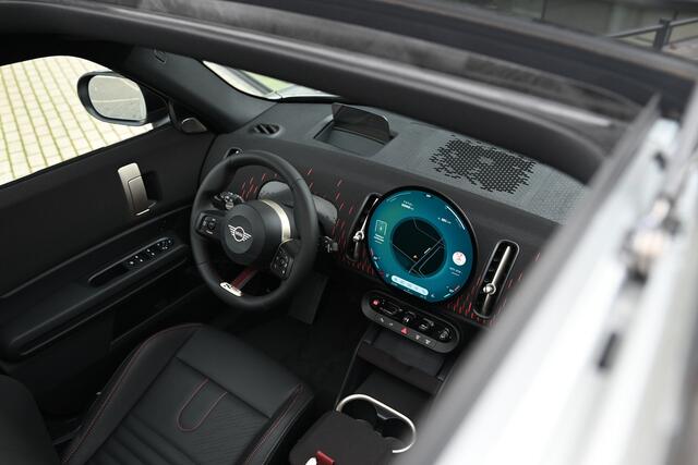 Mini COUNTRYMAN E / John Cooper Works / Pakket L / 19" JCW Runway Spoke black