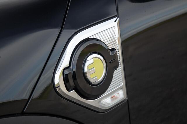 Mini COUNTRYMAN Mini 1.5 Cooper S E ALL4 Essential CAMERA / NAVI / CARPLAY / AIRCO / ZWART / STOELVERWARMING