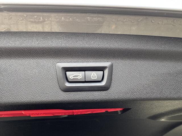 Mini COUNTRYMAN Mini 2.0 John Cooper Works ALL4 White Silver Edition 306PK-ALCANTARA-VOL