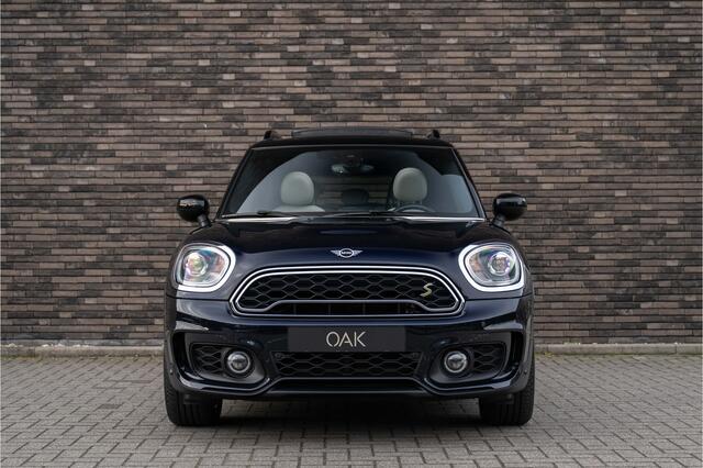 Mini COUNTRYMAN 1.5 Cooper SE Hybrid ALL4 | JCW-Trim | Navigatie | Panorama | Chester Leder | Memory | H&K | Camera | 18"LM | Enigmatic Black