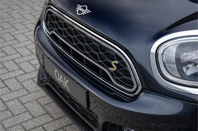 Mini COUNTRYMAN 1.5 Cooper SE Hybrid ALL4 | JCW-Trim | Navigatie | Panorama | Chester Leder | Memory | H&K | Camera | 18"LM | Enigmatic Black