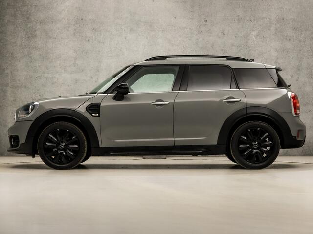 Mini COUNTRYMAN Mini 1.5 Sportline (APPLE CARPLAY, NAVIGATIE, BRUIN LEDER, JCW SPORTSTUUR, STOELVERWARMING, SFEERVERLICHTING, GETINT GLAS, NIEUWSTAAT)