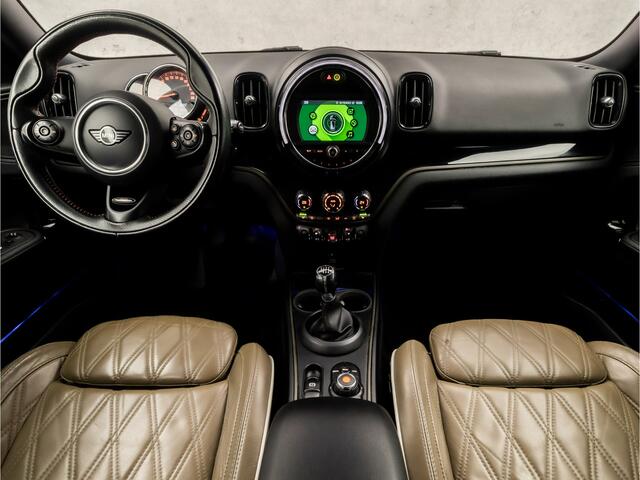 Mini COUNTRYMAN Mini 1.5 Sportline (APPLE CARPLAY, NAVIGATIE, BRUIN LEDER, JCW SPORTSTUUR, STOELVERWARMING, SFEERVERLICHTING, GETINT GLAS, NIEUWSTAAT)