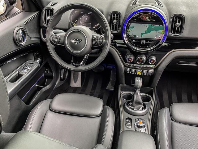 Mini COUNTRYMAN Mini Cooper SE ALL4 Chili 224PK Hybrid | PANO | LEDER | SFEERVERLICHTING | SFEERVERLICHTING | STOELVERWARMING |