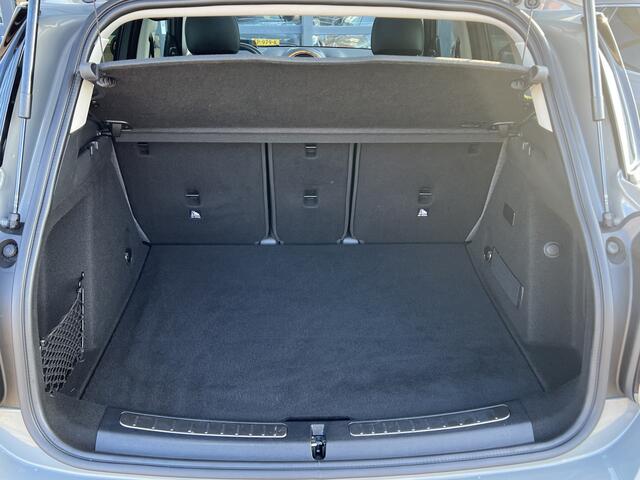 Mini COUNTRYMAN Mini 1.5 Cooper S E ALL4 Chili Navi Prof Camera Carplay Sportstoelen Harman Kardon Head Up Keyless Led Koplampen 18 Inch Extra Getint Glas