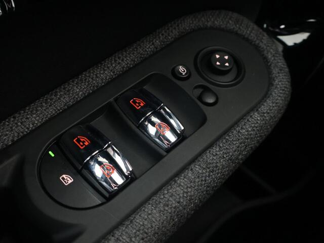 Mini COUNTRYMAN 2.0 CO.S E ALL4 CHIL Panorama Hybride AWD VERWACHT !