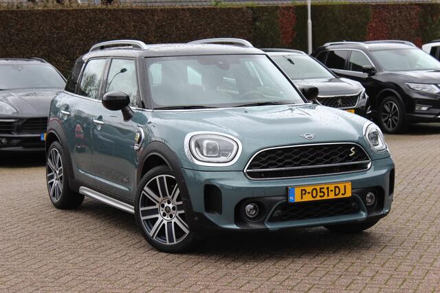 Mini COUNTRYMAN Mini 1.5 Cooper S E ALL4 MINI Yours / Camera / Head-up / Leder / Navigatie / 18'' / Stoelverwarming / DAB / ACC / Alarm Klasse 3