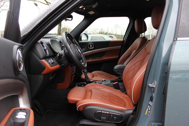 Mini COUNTRYMAN Mini 1.5 Cooper S E ALL4 MINI Yours / Camera / Head-up / Leder / Navigatie / 18'' / Stoelverwarming / DAB / ACC / Alarm Klasse 3