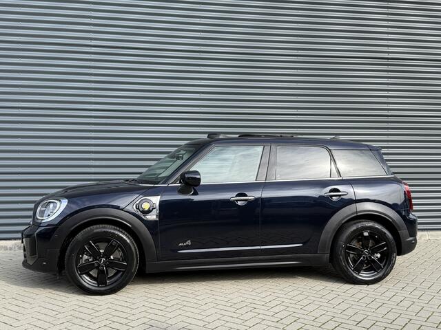 Mini COUNTRYMAN 2.0 Cooper SE ALL4 Pano/H&K/Camera/Elec stoel/Leder