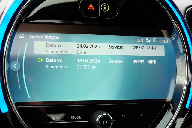 Mini COUNTRYMAN Mini 1.5 Cooper Classic Business Edition / Pano / Camera / Leder