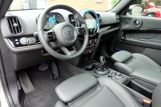 Mini COUNTRYMAN Mini 1.5 Cooper Classic Business Edition / Pano / Camera / Leder