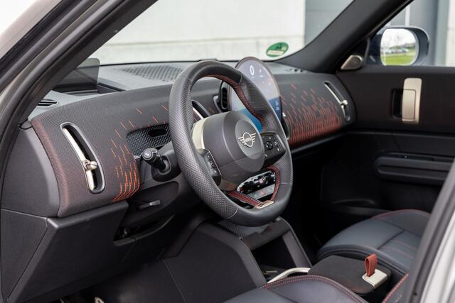 Mini COUNTRYMAN Mini 2.0 John Cooper Works ALL4 JCW Pack XL / Nw prijs 84.290,-