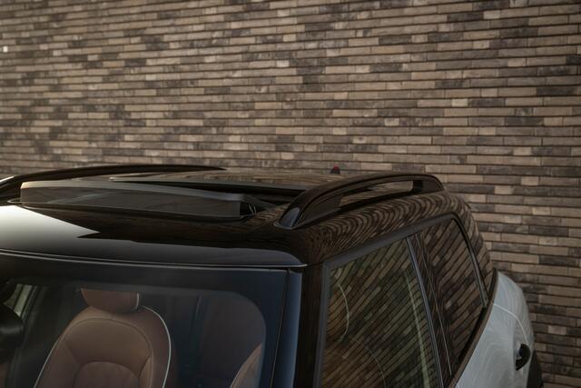 Mini COUNTRYMAN 1.5 Cooper SE Hybrid ALL4 | Navi | Panorama | Leder Chester | Memory | Camera | 18"LM | White Silver