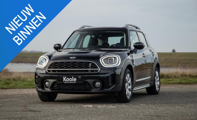 Mini COUNTRYMAN Mini 1.5 Cooper S E ALL4 Essential CAMERA / NAVI / CARPLAY / AIRCO / ZWART / STOELVERWARMING